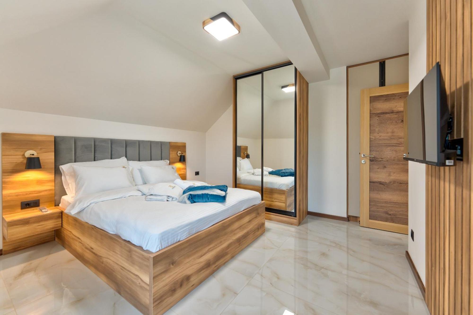 Golden Panorama Spa & Wellness ズラティボール 部屋 写真