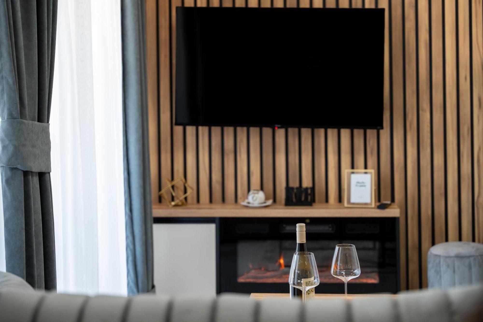 Golden Panorama Spa & Wellness ズラティボール エクステリア 写真